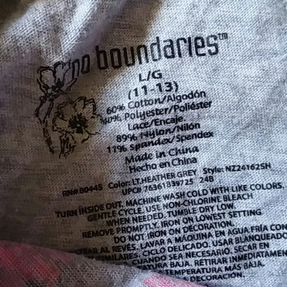 Shirt - Picture 3 of 4